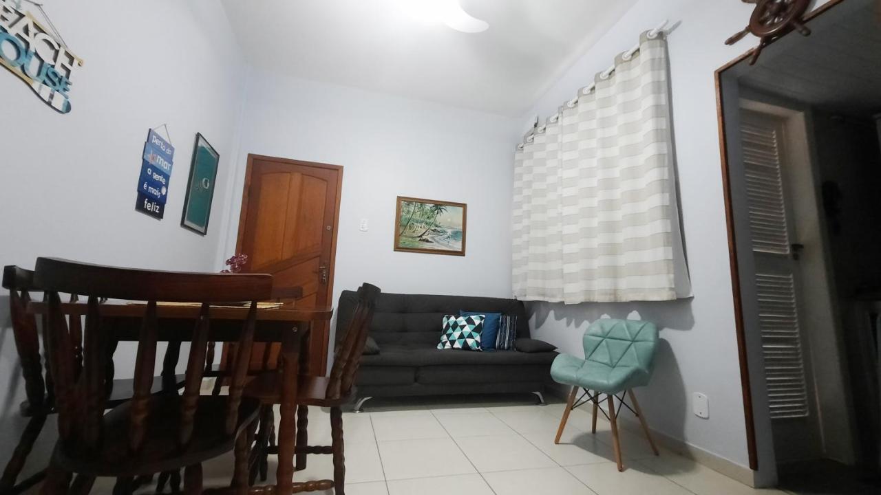 Cabo Frio - A Uma Quadra Da Praia Do Forte E Do Hotel Malibu - A 2 Minutos De Bares E Restaurantes Da Orla - Apto Terreo - Wi-Fi المظهر الخارجي الصورة